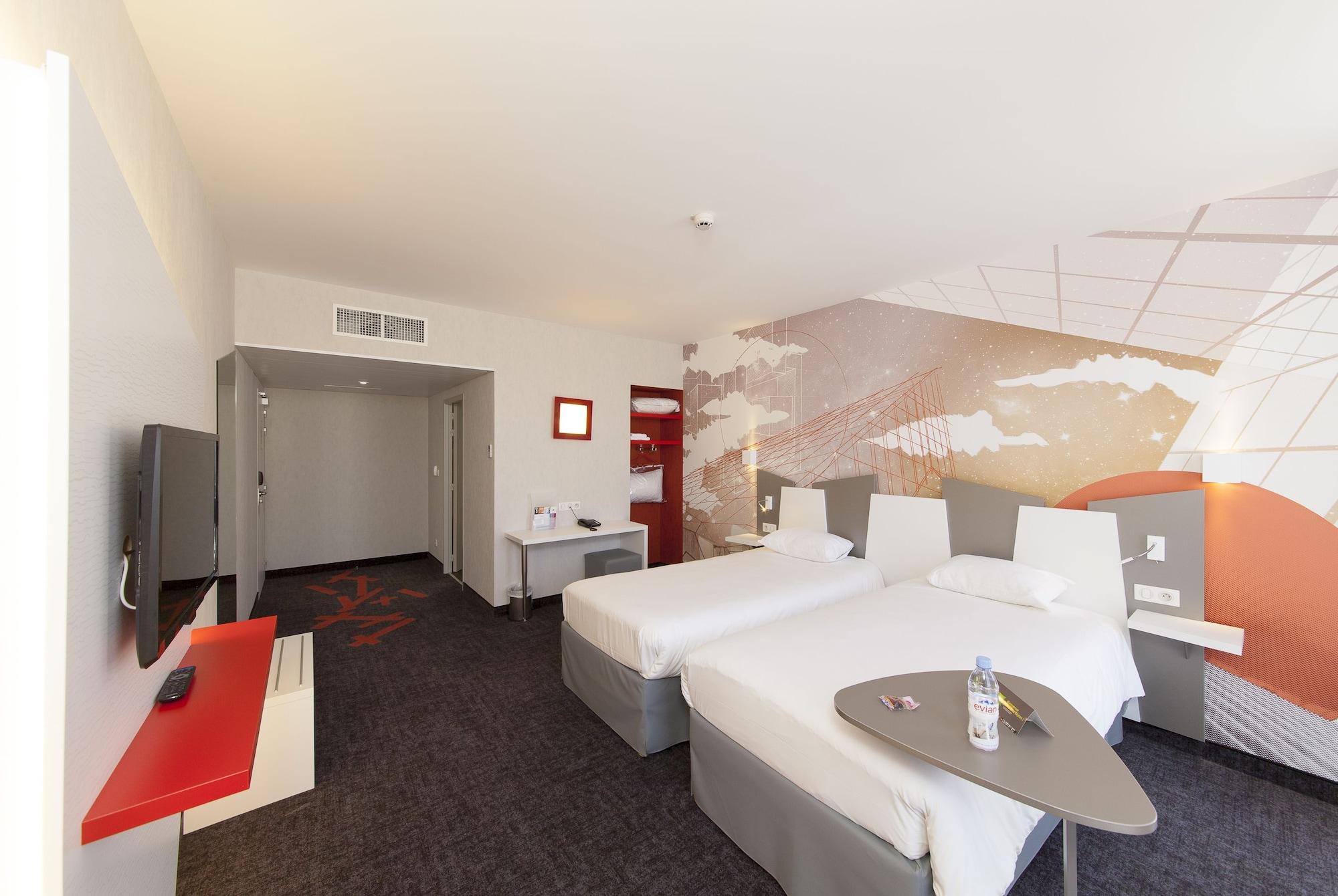 ไอบิส สไตล์ ปัวติเยร์ ซองทร์ Hotel ภายนอก รูปภาพ