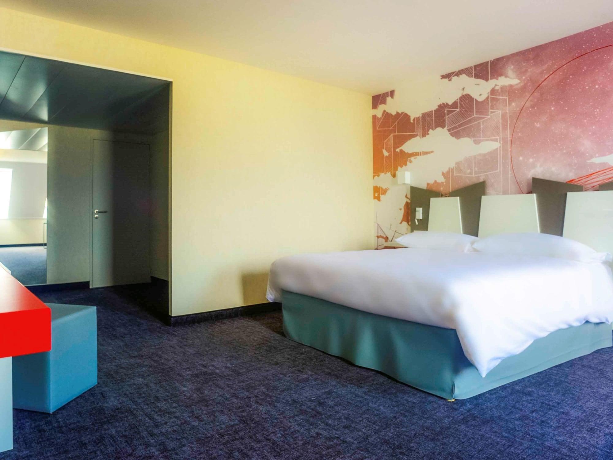 ไอบิส สไตล์ ปัวติเยร์ ซองทร์ Hotel ภายนอก รูปภาพ