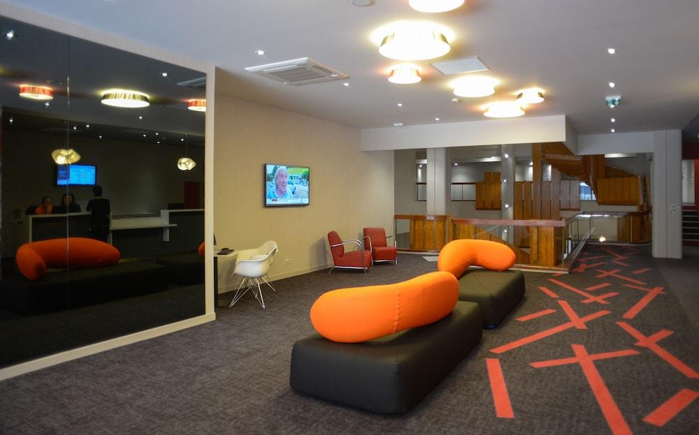 ไอบิส สไตล์ ปัวติเยร์ ซองทร์ Hotel ภายนอก รูปภาพ