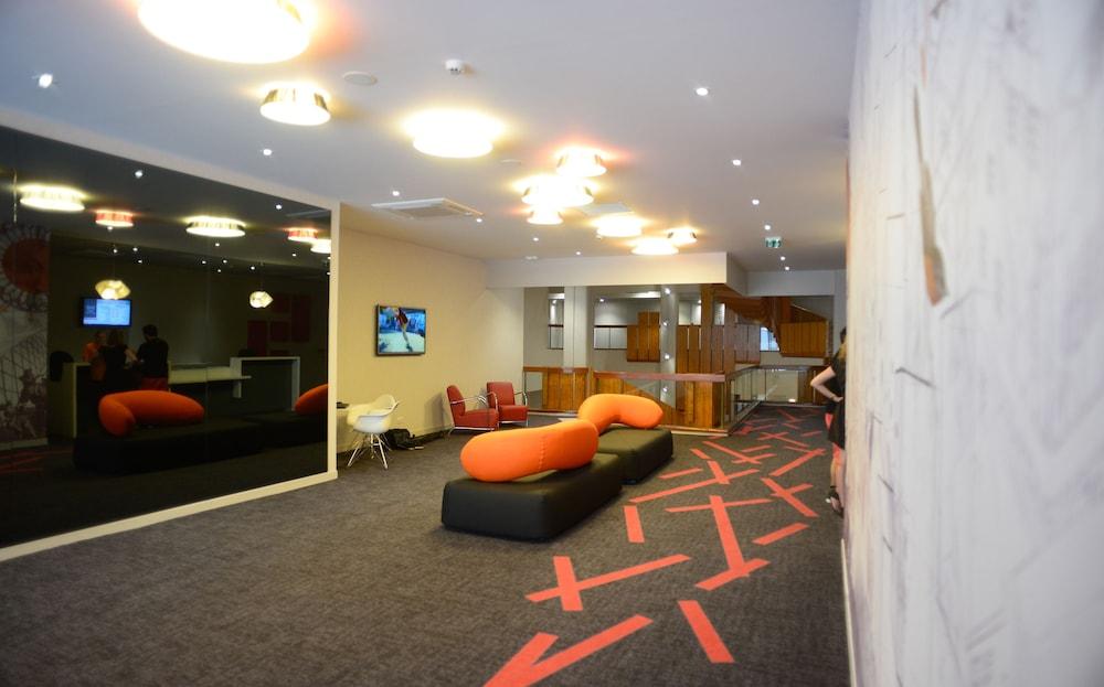 ไอบิส สไตล์ ปัวติเยร์ ซองทร์ Hotel ภายนอก รูปภาพ