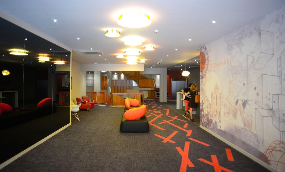 ไอบิส สไตล์ ปัวติเยร์ ซองทร์ Hotel ภายนอก รูปภาพ