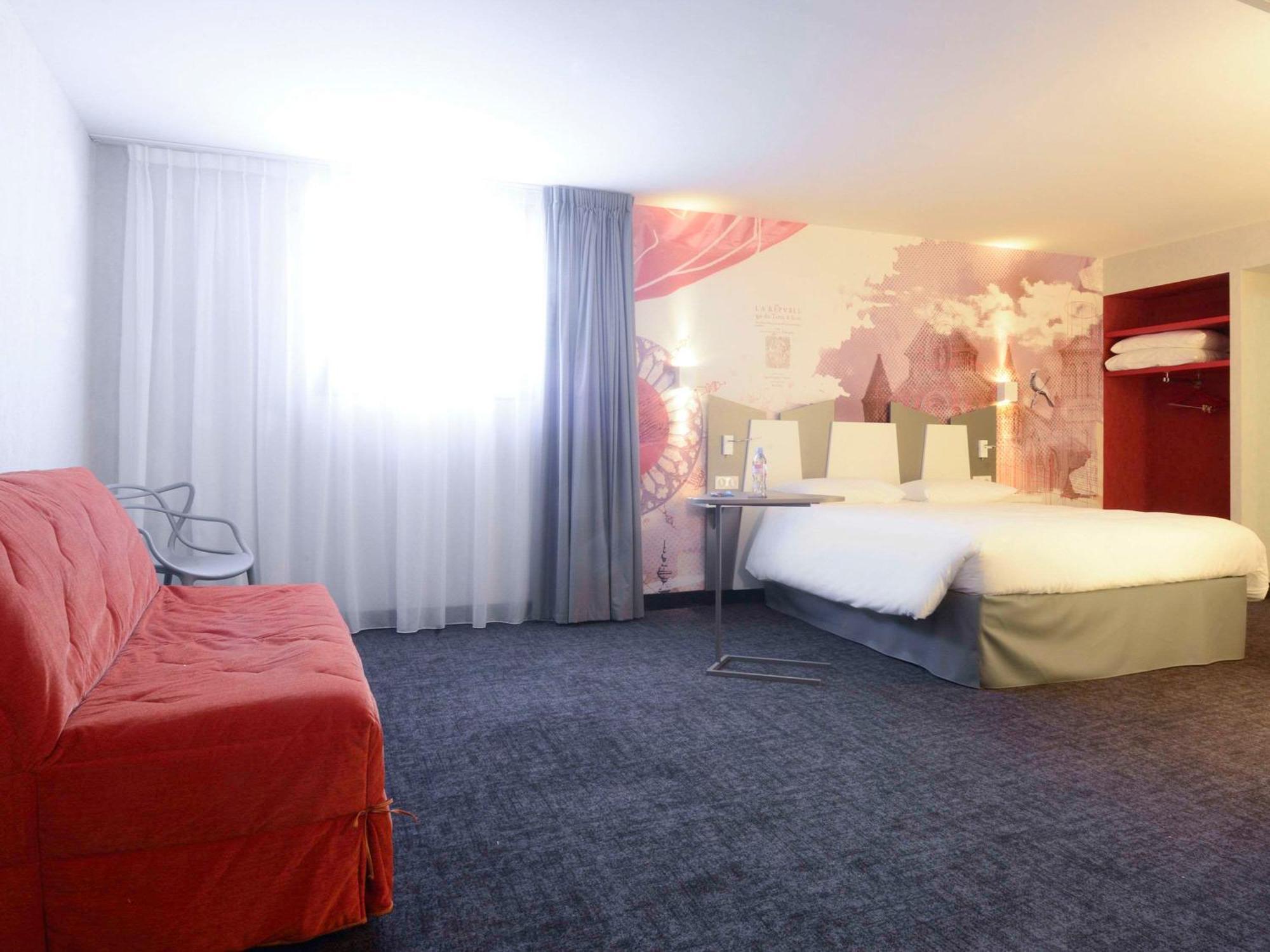 ไอบิส สไตล์ ปัวติเยร์ ซองทร์ Hotel ภายนอก รูปภาพ